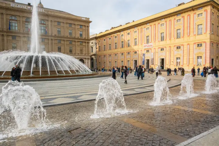 piazza-san-babila preview